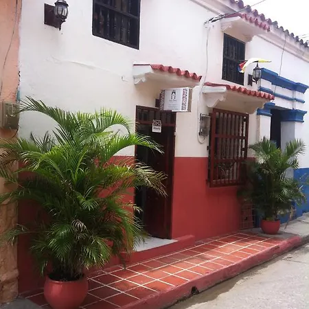 Hotel Maroel 2*